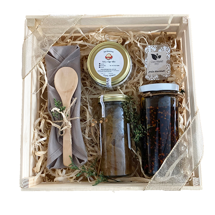 Huacal de regalo con salsas gourmet