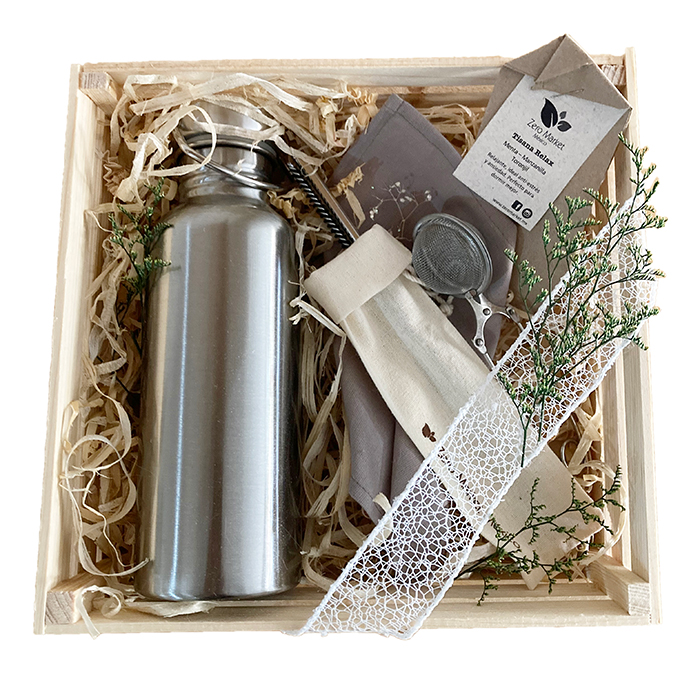 Huacal de regalo con termo inox, popotes reusables, infusor y servilleta de tela
